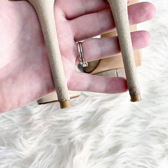 Pelle Moda Ankle Strap Knotted Open Toe Platform Heel - Picture 5 of 8